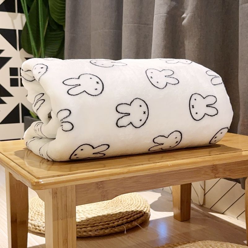 Kawaii Miffy Decke aus Flanell – Stationery Office Bewertung und Preis